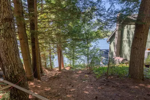 28 N Shore Rd #28, Sunapee, NH 03782
