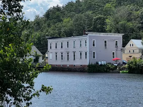 552 White Mountain Hwy, Milton, NH 03851