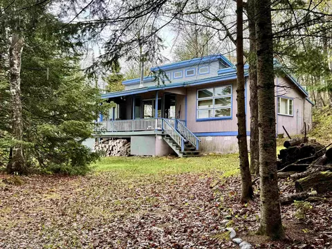 144 Spencer Rd, Stewartstown, NH 03576