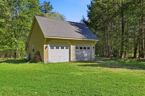 Exterior - 97 Dudley Rd, Brentwood, NH 03833 photo 7 of 16