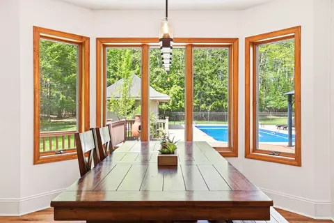Dining - 97 Dudley Rd, Brentwood, NH 03833 photo 3 of 3