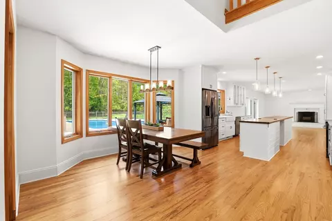 Dining - 97 Dudley Rd, Brentwood, NH 03833 photo 2 of 3