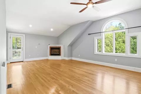 Living - 97 Dudley Rd, Brentwood, NH 03833 photo 5 of 5