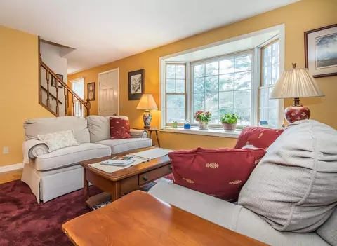 Living - 56 Blue Cat Ln, Castleton, VT 05735 photo 5 of 5