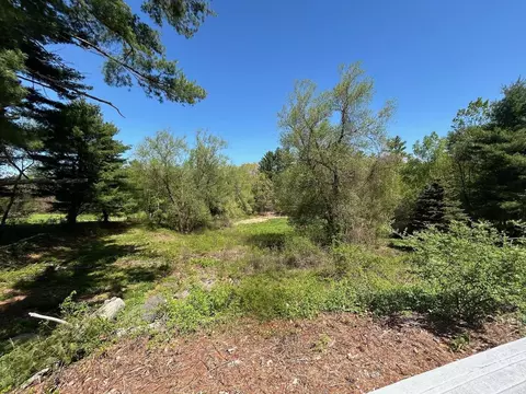 Exterior - 9 Oak Ridge Rd, Kensington, NH 03833 photo 12 of 17