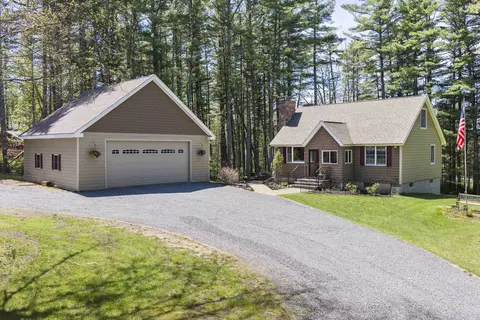 34 Tall Pine Rd, Moultonborough, NH 03254