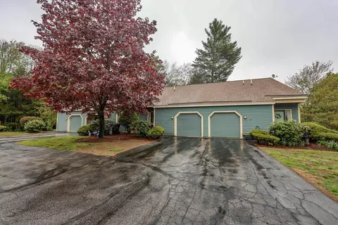 125 Indian Rock Rd, Merrimack, NH 03054
