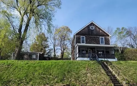 5 Guilmette St, Berlin, NH 03570