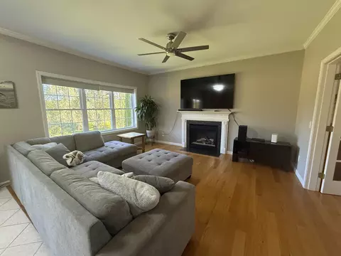 Living - 480 Wildflower Cir, Williston, VT 05495 photo 7 of 8