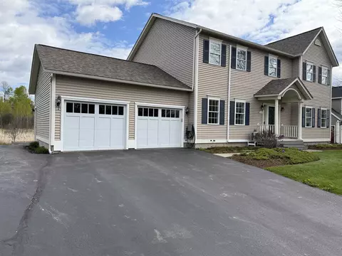 Exterior - 480 Wildflower Cir, Williston, VT 05495 photo 9 of 14
