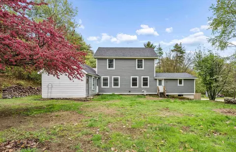 15 Eaton Ave, Bennington, NH 03442