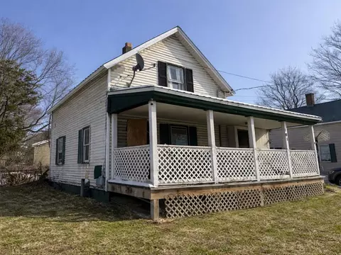 181 Federal St, Saint Albans, VT 05478