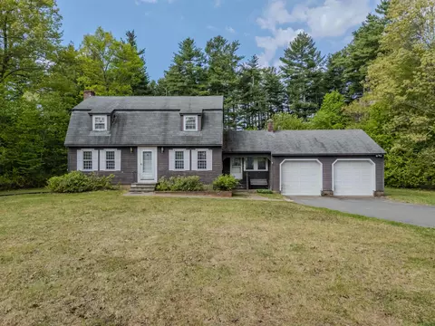 95 Gilcreast Rd, Londonderry, NH 03053