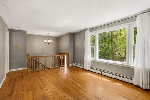 Living - 28 Beech Hill Rd, Exeter, NH 03833 photo 4 of 12