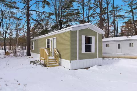 64 Okeefe Cir, Conway, NH 03860