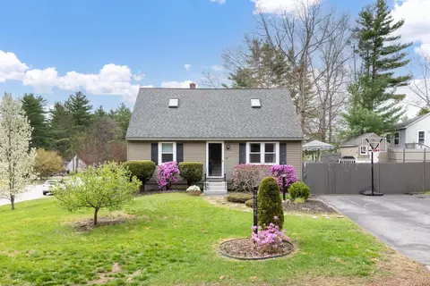 12 Wedgewood Dr, Concord, NH 03301