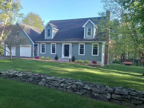 12 Wyndridge Cir, Pelham, NH 03076