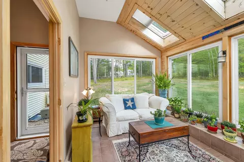 Entry Way - 65 Effingham Rd, Ossipee, NH 03864 photo 1 of 3
