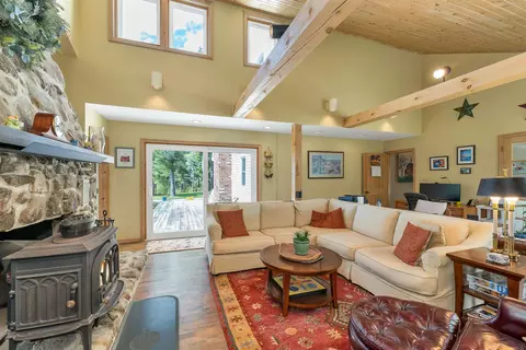 Living - 65 Effingham Rd, Ossipee, NH 03864 photo 2 of 6