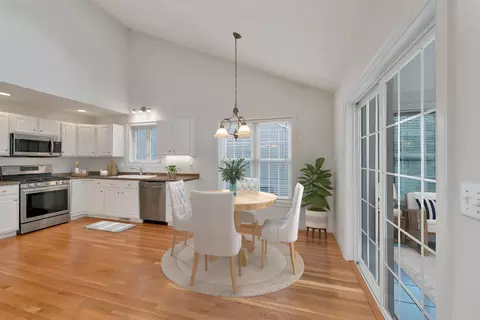 20 Hampton Mdws, Hampton, NH 03842 photo 12