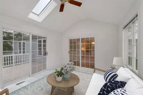 20 Hampton Mdws, Hampton, NH 03842 photo 15