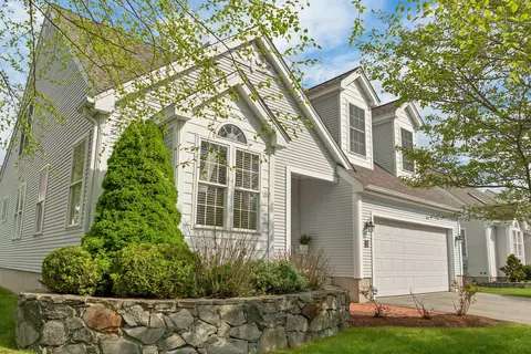 20 Hampton Mdws, Hampton, NH 03842 photo 2