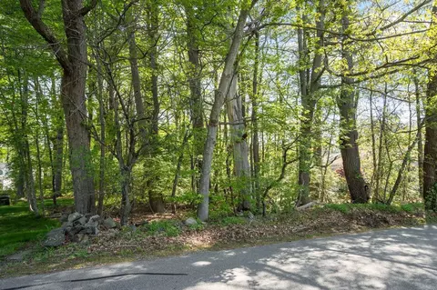 15 Cusack Rd, Hampton, NH 03842 photo 5