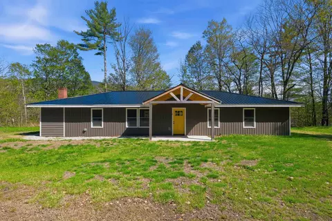 1048 Mount Moosilauke Hwy, Wentworth, NH 03282