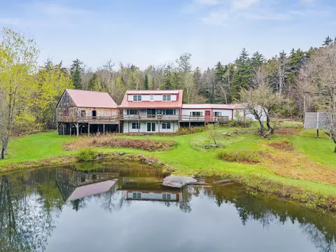 1641 W Hill Rd, Rochester, VT 05767