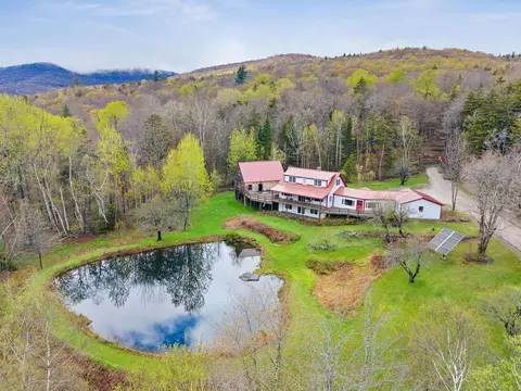 1641 W Hill Rd, Rochester, VT 05767
