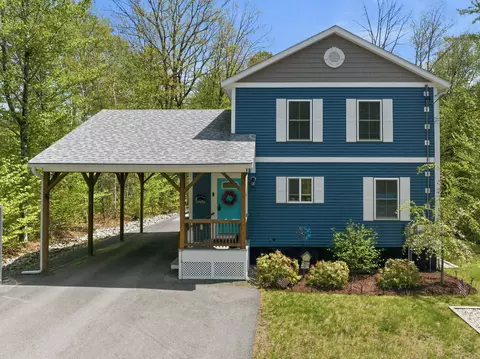34 Mountain View Dr, Moultonborough, NH 03254