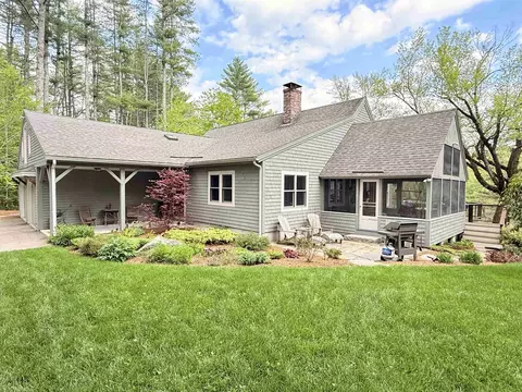 14 Fox Run Rd, Wilmot, NH 03287