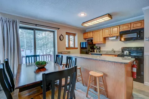 Dining - 6 River Run Dr # O, Bartlett, NH 03812 photo 1 of 5