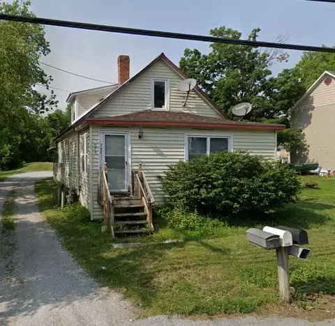 345 Lake St, St. Albans Town, VT 05478