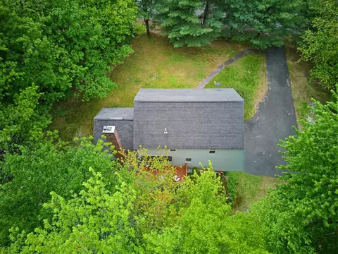 View/Area - 2 Arthur Ave, Hooksett, NH 03106 photo 4 of 11