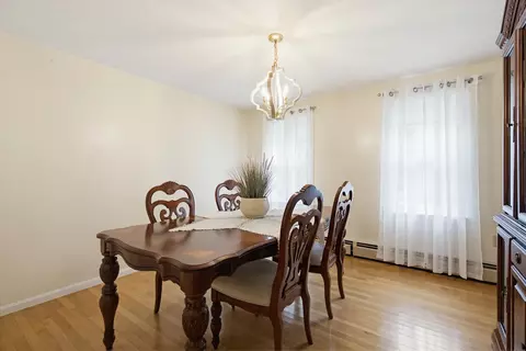 Dining - 2 Arthur Ave, Hooksett, NH 03106 photo 3 of 4