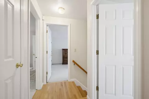Entry Way - 2 Arthur Ave, Hooksett, NH 03106 photo 5 of 5