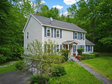 Exterior - 2 Arthur Ave, Hooksett, NH 03106 photo 8 of 10