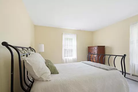 Bedroom - 2 Arthur Ave, Hooksett, NH 03106 photo 6 of 8