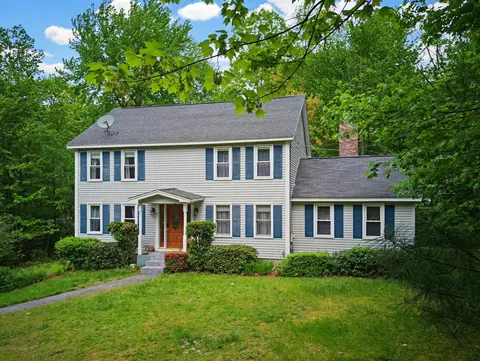 Exterior - 2 Arthur Ave, Hooksett, NH 03106 photo 7 of 10