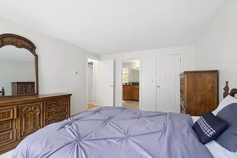 Bedroom - 2 Arthur Ave, Hooksett, NH 03106 photo 5 of 8