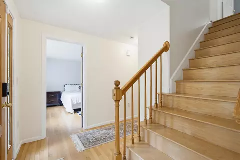 Entry Way - 2 Arthur Ave, Hooksett, NH 03106 photo 3 of 5