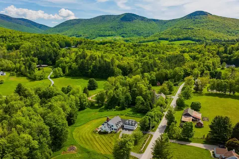 543 Lower Hollow Rd, Dorset, VT 05251
