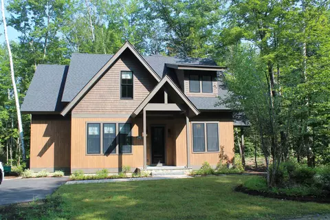 250 S Peak Rd, Lincoln, NH 03251