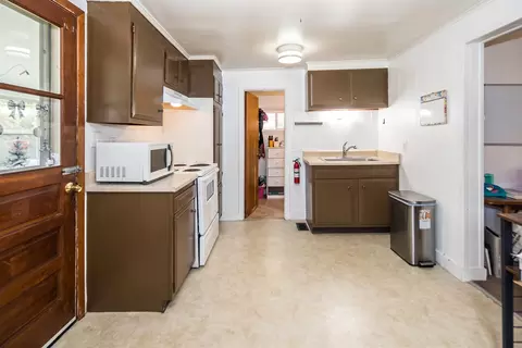 Kitchen - 848 882 826 Blue Star Dr, Castleton, VT 05735 photo 8 of 8