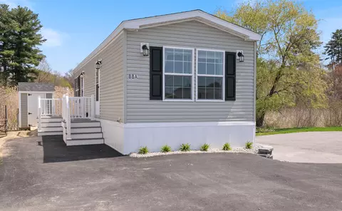 88 A Brookwood Dr, Salem, NH 03079
