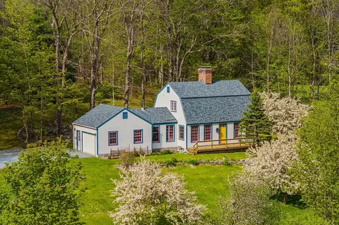 136 Fox Run Rd, Arlington, VT 05250