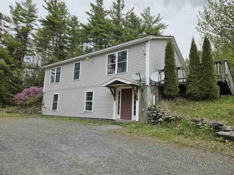 317 Potato Rd, Enfield, NH 03748