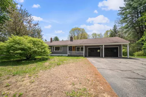 130 Tolend Rd, Barrington, NH 03825