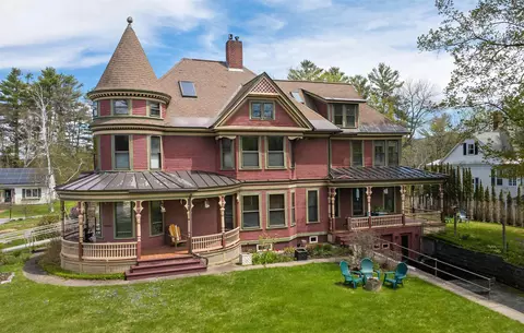 154 Boynton Ave, Saint Johnsbury, VT 05819